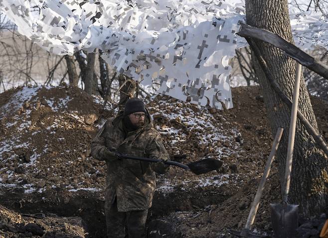 군사 작전을 수행하고 있는 우크라이나군. 사진은 기사 내용과 무관 [EPA]