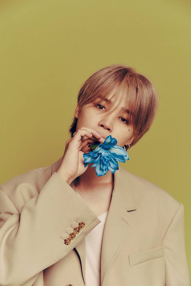 BTS 지민 '후' (서울=연합뉴스) 사진은 그룹 방탄소년단의 지민. 2025.2.28 [빅히트 뮤직 제공. 재판매 및 DB 금지] photo@yna.co.kr