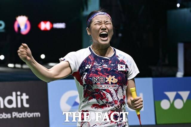 '세계 1위'의 '한국 배드민턴 간판' 안세영(23·삼성생명)이 9일 오를레앙 마스터스(슈퍼 300)를 제패하며 3개 대회 연속 우승의 쾌거를 이룩했다./AP.뉴시스