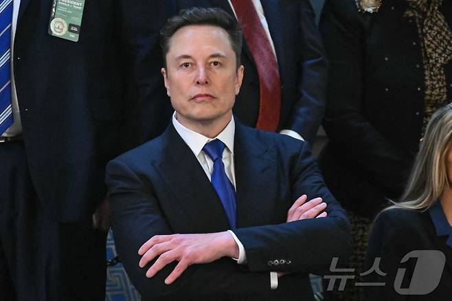 일론 머스크 미국 정부 효율부 수장이 4일(현지시간) 워싱턴 의사당 상·하원 합동회의에서 열리는 도널드 트럼프 미국 대통령의 연설에 참석을 하고 있다. 2025.03.05 ⓒ AFP=뉴스1 ⓒ News1 우동명 기자