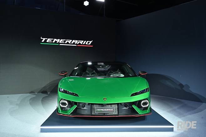 람보르기니 테메라리오