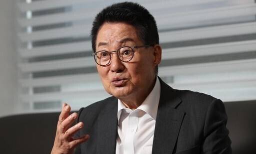 박지원 더불어민주당 의원. 한겨레 자료