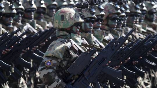 북한군 열병식. TASS 연합뉴스