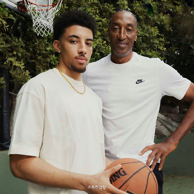 스코티 피펜 부자. 그리즐리스 리드 SNS