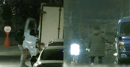 차량 문을 열고 절도 시도하는 30대 피의자 2명. 대전경찰청 제공