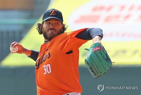 한화 코디 폰세