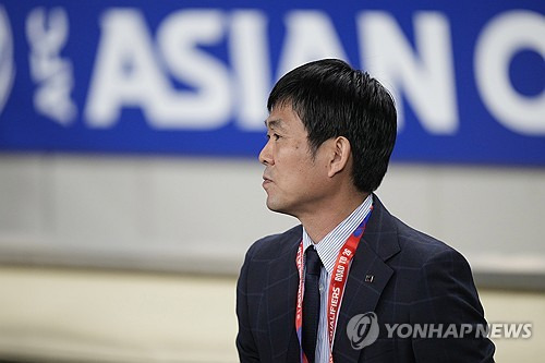 일본축구협회는 13일 공식 홈페이지를 통해 3월 A매치에 나설 일본 축구 대표팀 명단을 발표했다.   일본은 오는 20일 오흐 7시 35분과 25일 같은 시각 모두 일본 사이타마에 있는 사이타마 스타디움에서 바레인과 사우디아라비아와 2026 국제축구연맹(FIFA) 북중미 월드컵(캐나다-미국-멕시코 공동개최) 아시아 지역 3차 예선 C조 7~8차전을 치른다. 연합뉴스