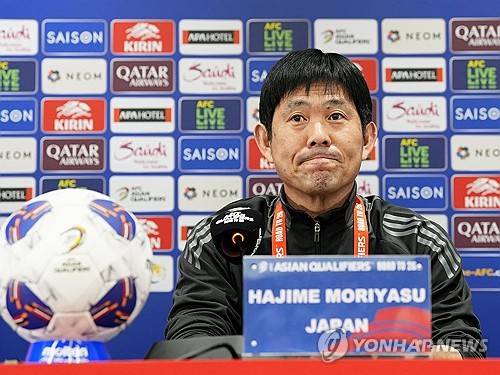 일본축구협회는 13일 공식 홈페이지를 통해 3월 A매치에 나설 일본 축구 대표팀 명단을 발표했다.&nbsp;  일본은 오는 20일 오흐 7시 35분과 25일 같은 시각 모두 일본 사이타마에 있는 사이타마 스타디움에서 바레인과 사우디아라비아와 2026 국제축구연맹(FIFA) 북중미 월드컵(캐나다-미국-멕시코 공동개최) 아시아 지역 3차 예선 C조 7~8차전을 치른다.&nbsp;연합뉴스