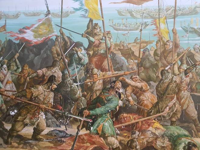 제주 항몽유적지에 전시된 삼별초의 마지막 전투 기록화.