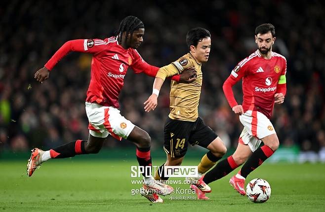 ▲ 기대를 한껏 모았으나 쿠보는 소시에다드의 패배를 막지 못했다. 1-1로 비겼던 1차전에서 풀타임과 다름없는 81분을 뛰었던 것과 달리 이날은 후반 31분 만에 교체됐다.