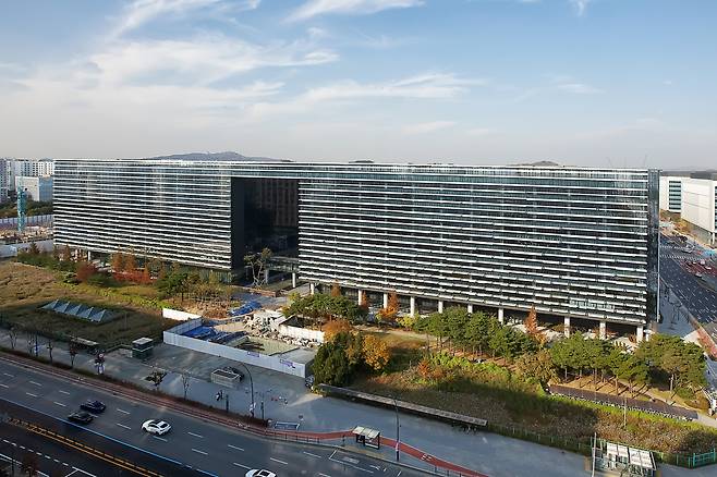 서울 마곡지구 대형 복합시설 ‘원그로브’ 전경. /이지스자산운용 제공