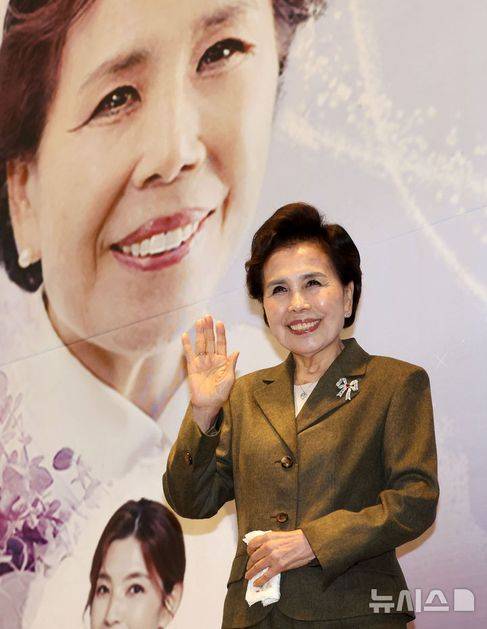 우리의 현대사를 노래로 함께한 가수 이미자. 대한민국 최고의 가창력, 모범적 창법의 표준 ⓒ