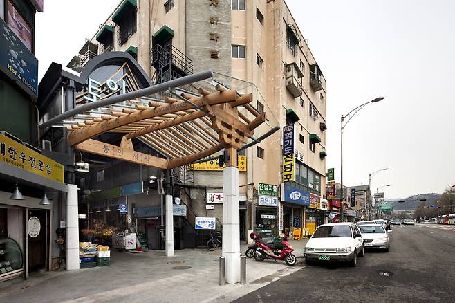 통인시장 아트게이트. 사진 박영채 제공