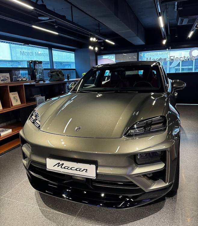 마칸 일렉트릭.