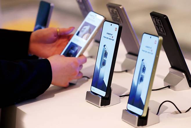 샤오미는 1월15일 서울 포시즌스 호텔에서 한국법인 설립 후 첫 기자간담회를 열고 스마트폰 14T를 선보였다. ⓒ연합뉴스