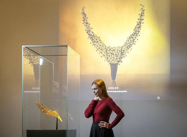 드레스덴 성 한국문화 특별전 ‘황금의 나라, 신라’의 새날개모양 관장식©Staatliche Kunstsammlungen Dresden, Photographer Oliver Killig *재판매 및 DB 금지