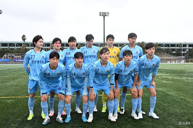 제3회 덴소컵 한일 대학 축구 1, 2학년 챔피언십에 나선 선문대 선수단. 사진=일본대학축구연맹
