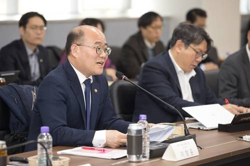 한미 과학기술 협력 강화 간담회서 발언하는 이창윤 차관 [과기정통부 제공. 재판매 및 DB 금지]