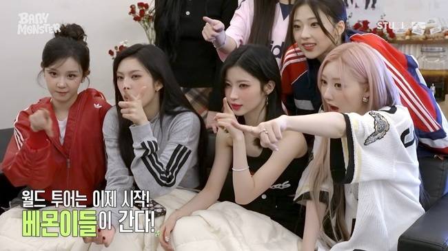 BABYMONSTER 공식 채널 캡처