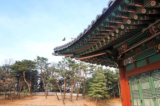 경기도 남양주시 금곡동에 있는 홍릉의 침전. 제향을 모시는 건물로 제향 공간의 중심적 건축물이다. 이준희 기자