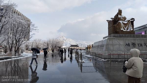 낫싱 폰3a 같은 장소에서 촬영한 모습. 정옥재 기자