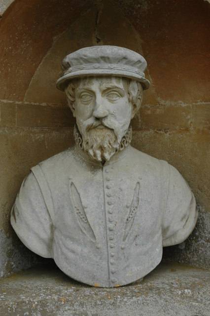 토마스 그레샴 흉상.