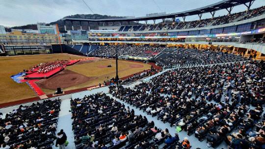 프로야구 한화이글스의 제1홈구장 '대전한화생명볼파크' 모습. 대전일보DB
