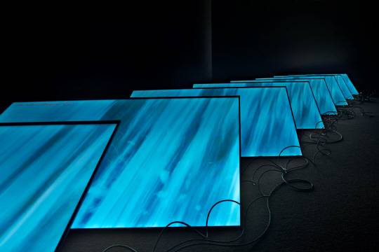 백남준아트센터에서 전시중이 김호남 작가의 ‘해저 광케이블을 위한 에코챔버 시스템’(2024).