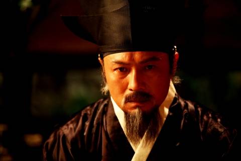 이중 가장 대원군 같은 배우는