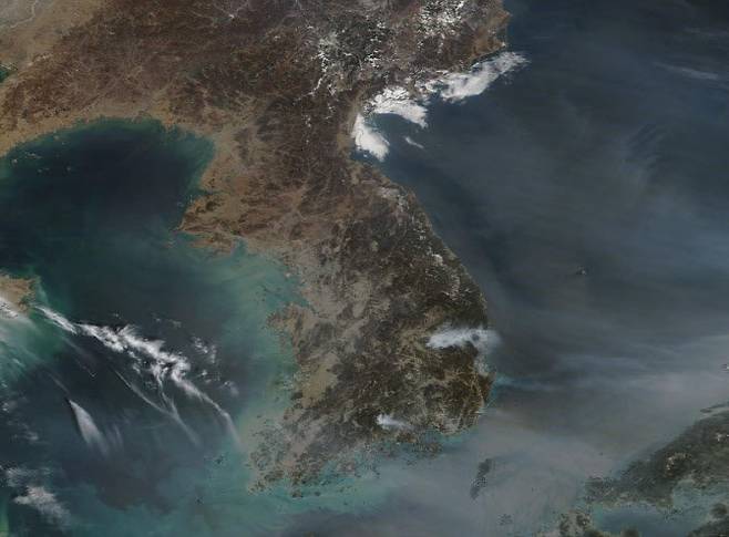 IMG_1311.jpeg 21~22일 한반도 위성사진 근황 ㅎㄷㄷㄷㄷㄷㄷ