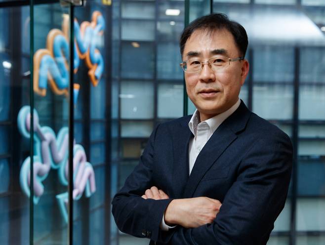 최근 HLB의 리보세라닙과 항서제약의 캄렐리주맙 병용요법이 미국 식품의약국(FDA) 허가가 불발되며 올해 FDA 품목허가에 도전할 것으로 전망되는 CMG제약의 데핍조과 HK이노엔의 케이캡이 주목을 받고 있다. 사진은 이주형 CMG제약 대표. /사진=머니투데이