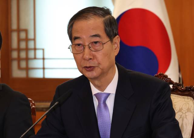 ▲한덕수 대통령 권한대행 국무총리가 24일 정부서울청사에서 열린 국무위원간담회에서 발언하고 있다. ⓒ연합뉴스