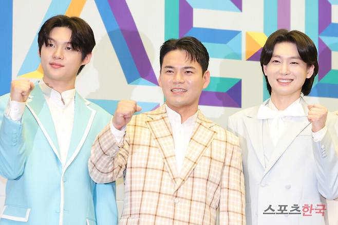 '미스터트롯3' TOP7 기자간담회에 참석한 가수 최재영, 천록담, 김용빈, 손빈아.&nbsp; 25.3. 24ⓒ이혜영 기자 lhy@hankooki.com