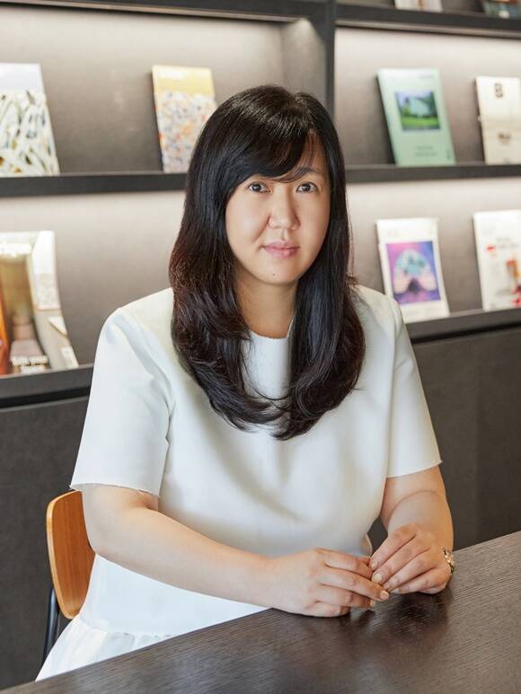 이정은 CDO는 하이앤드 브랜드 '아크로'의 리뉴얼을 통해 브랜드 고급화를 이끈 인물이다. /DL이앤씨