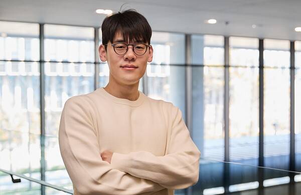 - 새로운 프라시아 전기의 행보에 많은 기대가 쏠리고 있다