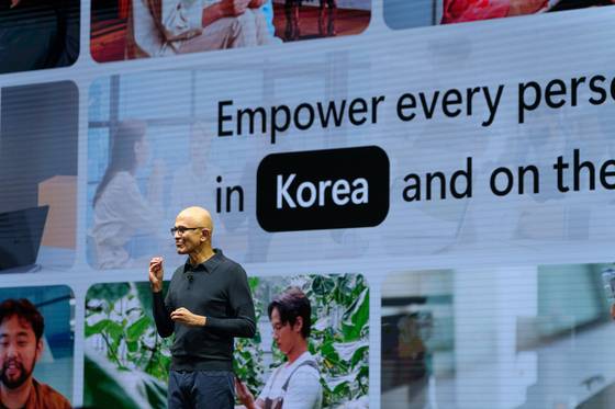 Microsoft CEO Satya Nadella speaks during the Microsoft AI Tour event in southern Seoul on March 26. [CHO YONG-JUN]