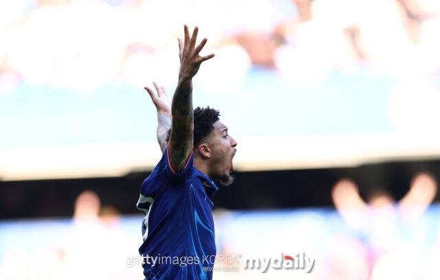 첼시로 임대되었던 제이든 산초는 시즌 초반 3경기에서 좋은 활약을 펼쳤지만 지금은 두달 동안 공격포인트를 기록하지 못하고 있다. /게티이미지코리아