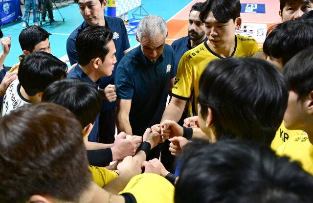 KB손해보험./KOVO