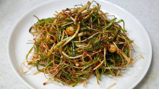 새콤달콤 봄나물 달래무침 맛있게하는법