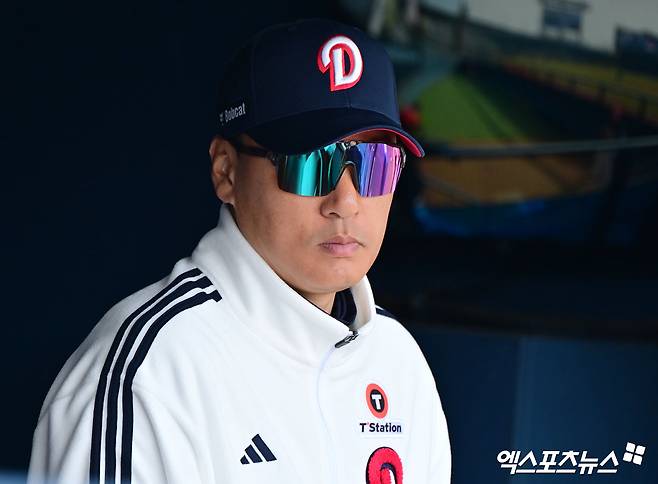 두산 베어스가 26일 수원 KT전에서 선발 최승용의 역투와 불펜진의 릴레이 호투로 3대 2 한 점 차 승리로 시즌 첫 승을 달성했다. 엑스포츠뉴스 DB