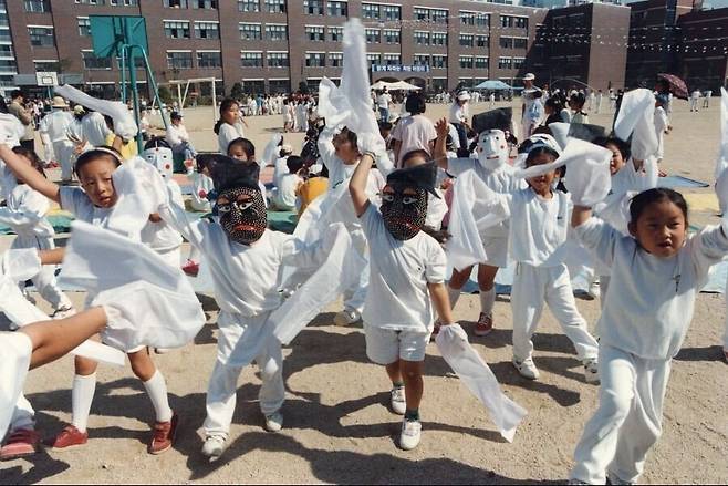 90년대 그 시절 가을운동회.jpg