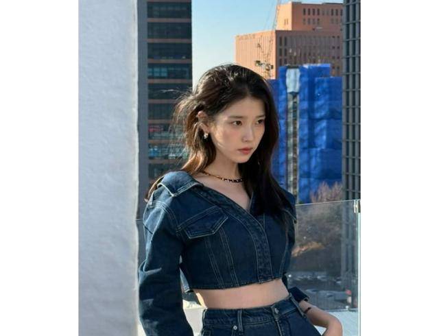 가수 겸 배우 아이유는 최근 '폭싹 속았수다'를 통해 전세계 시청자들을 만나고 있다. 아이유 SNS