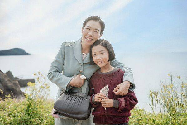 '폭싹 속았수다'에서 광례(왼쪽)와 애순이.ⓒ넷플릭스