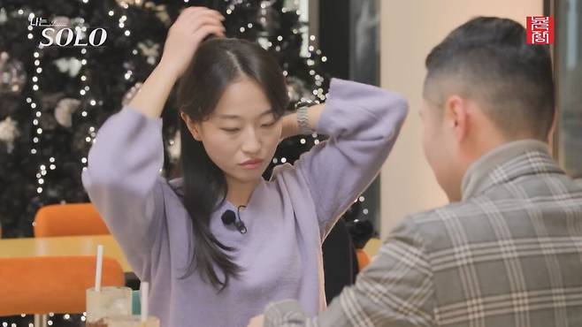 [나는 SOLO] 25기_원하는 사람을 만났지만...데이트 분위기는 천지차이! 현숙과 영수의 동상이몽 25-24.mp4_20250328_142431.574.jpg 데이트 장소 야경이 잘 안보여서 실망한 나는솔로 25기 현숙