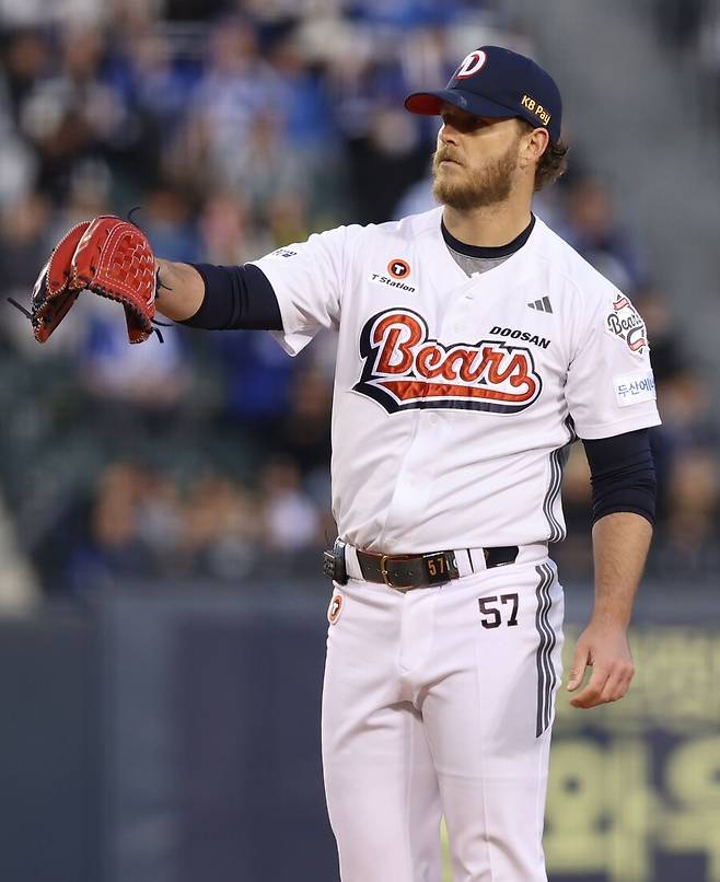 ▲ 콜어빈은 오해의 소지가 있으면 찾아가 설명하고 그 오해를 풀겠다고 강조했다 ⓒ두산베어스