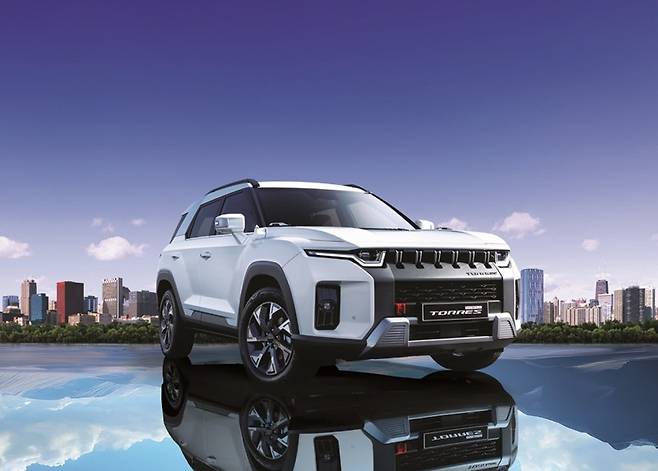 토레스 하이브리드 사진=KGM