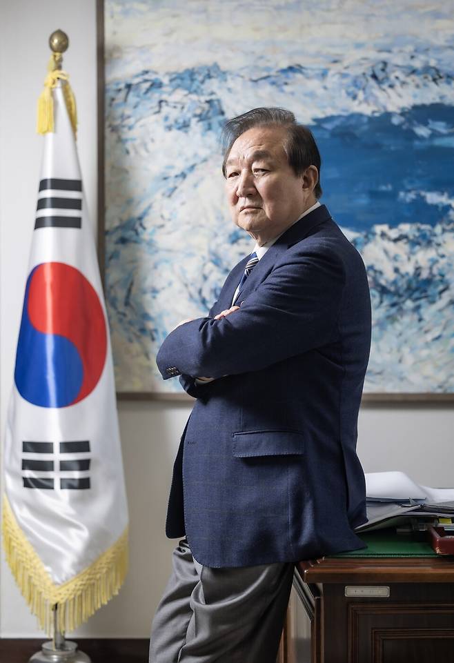 정대철 헌정회장은 지난 13일 인터뷰에서 “우리 모두 힘을 합쳐 지금의 난관을 극복하고 대한민국 민주주의가 한 단계 도약하는 해가 됐으면 하는 바람”이라고 했다. 최기웅 기자