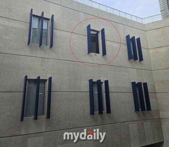 창원NC파크 구조물이 떨어졌다./창원=심혜진 기자