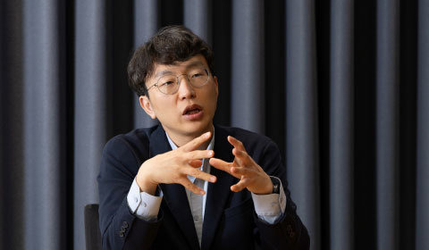 정희원 교수는 달리기와 명상, 혈당을 느리게 올리는 음식으로 건강을 관리한다. 이상윤 객원기자