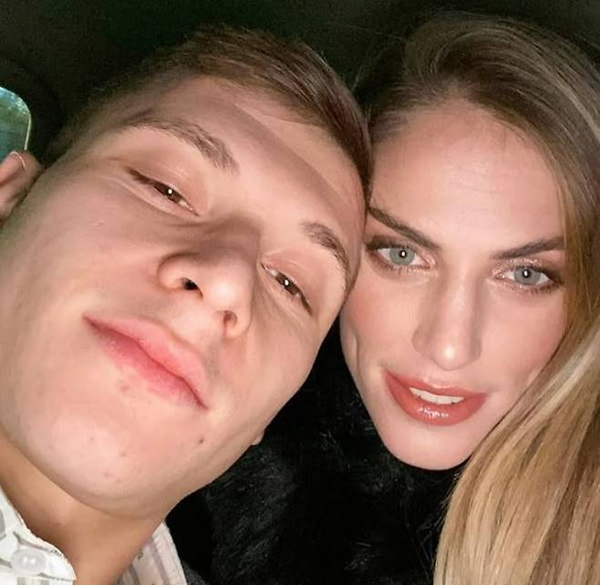 ▲ ⓒ바렐라 SNS